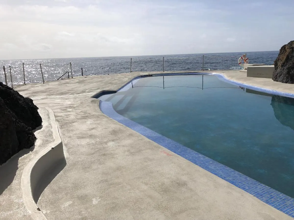 Casa Palmeira - Ferienhaus Mit Meerblick Canico  Holiday home Canico (Madeira)